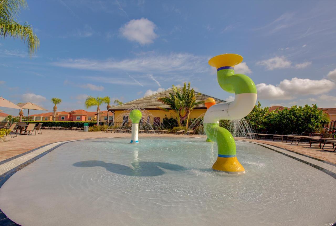 Private Pool Themed Rooms Theater Near Disney Orlando Bagian luar foto